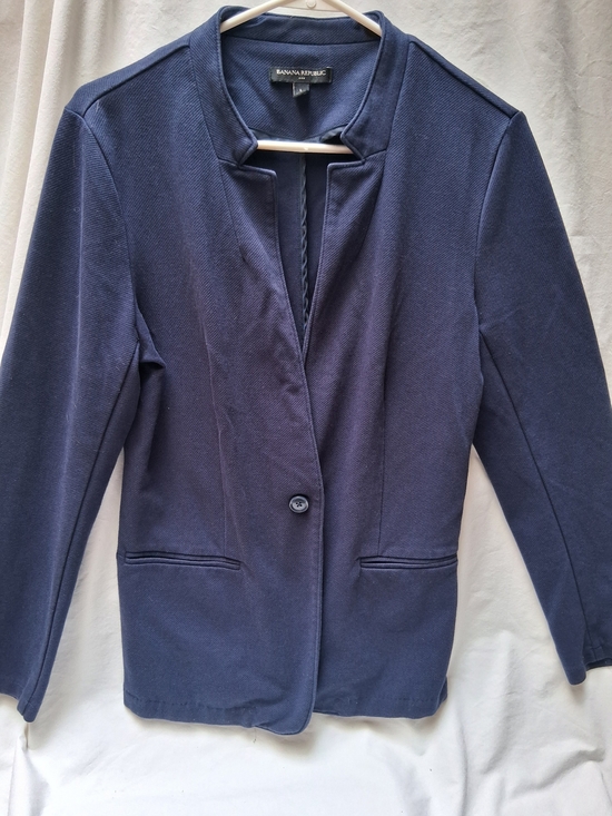 Banana Republic Jackets & Blazers - Banana Republic Navy Single-Button Women's Blazer Jacket